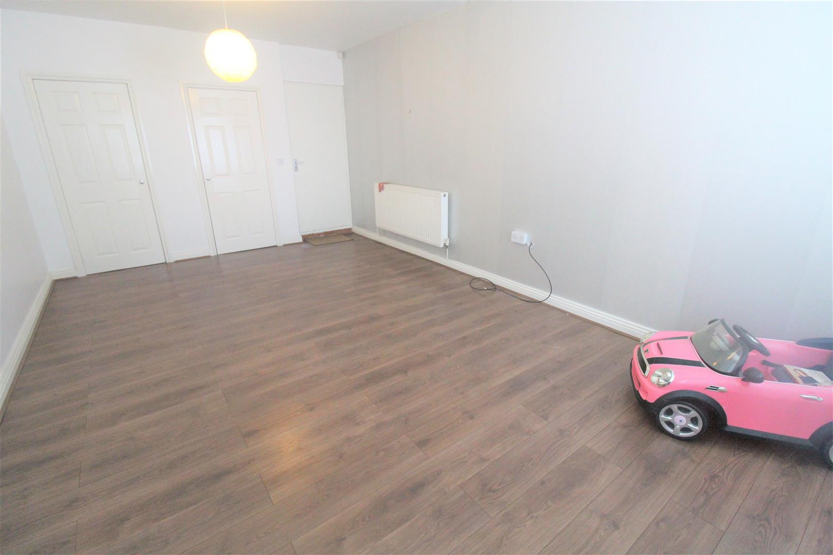 11 Edge View Road, Baddeley Green, Stoke-On-Trent
